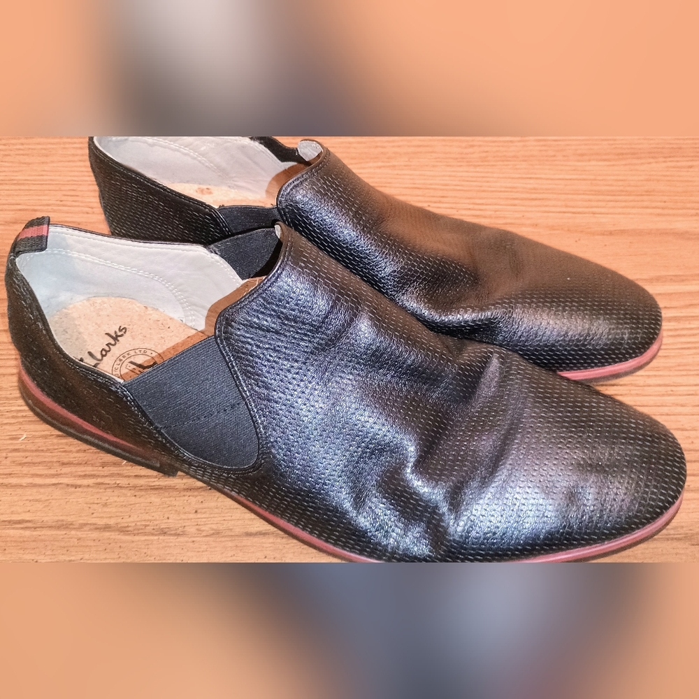 CLARK Frewick Edge Men's Sz 11.5M Driving Shoes Black Perforated.